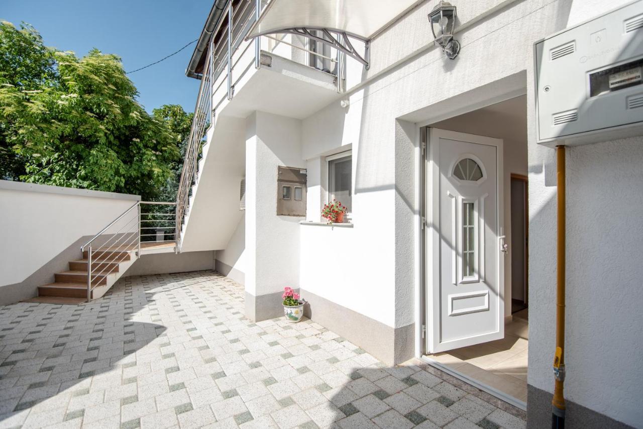 Appartement Mira *